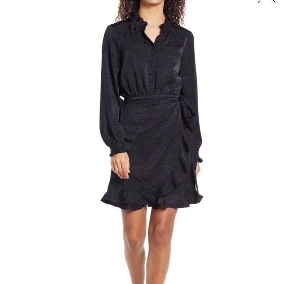 LILLY PULITZER ABRIANA LONG SLEEVE WRAP DRESS IN ONYX. - Picture 2 of 13